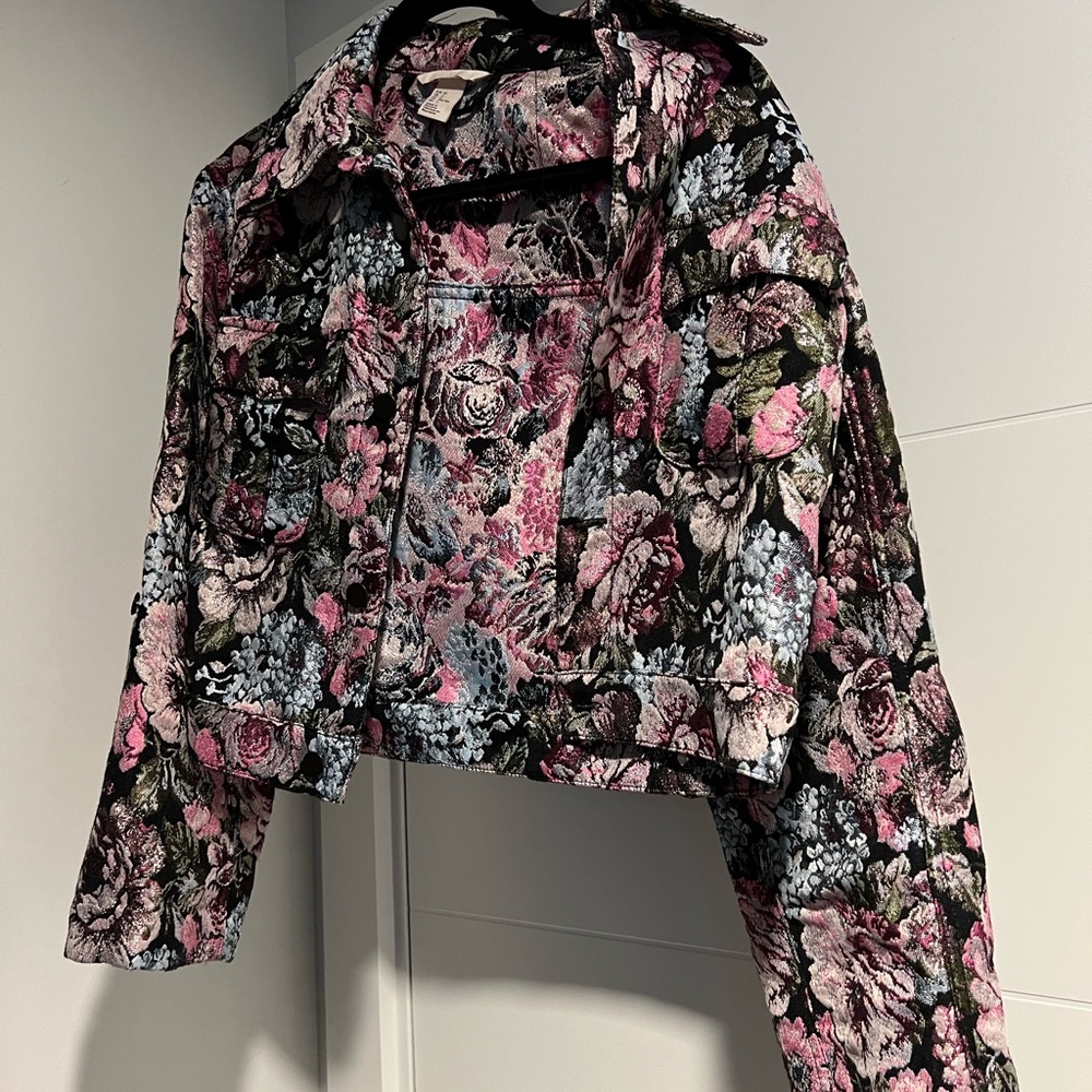Embellished Jacket and Skirt Set